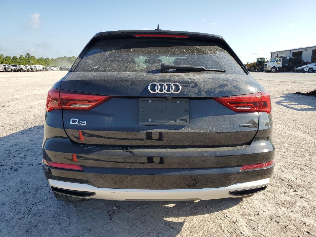 Photo 5 VIN: WA1AUCF34N1005113 - AUDI Q3 