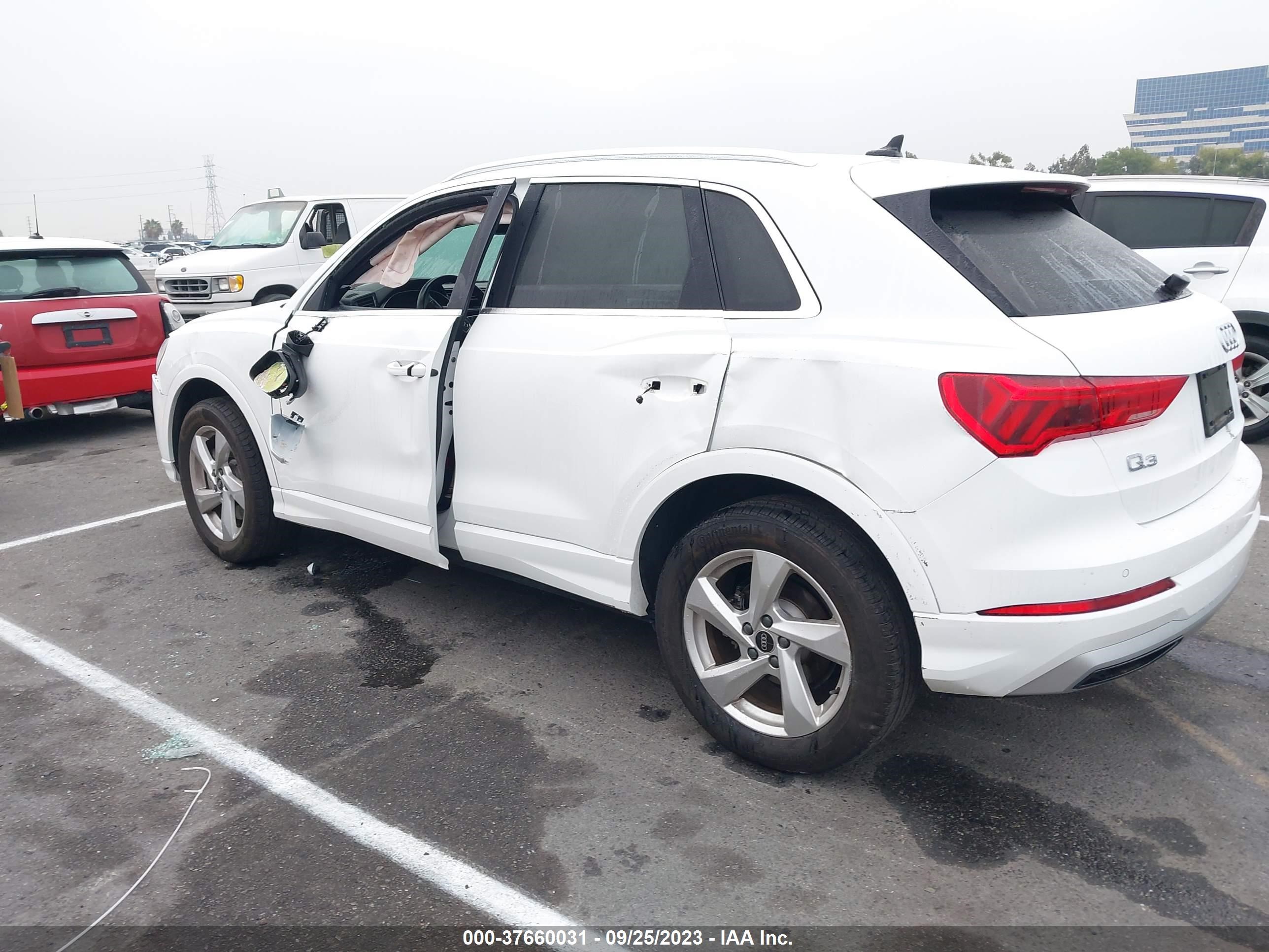 Photo 13 VIN: WA1AUCF39M1095342 - AUDI Q3 