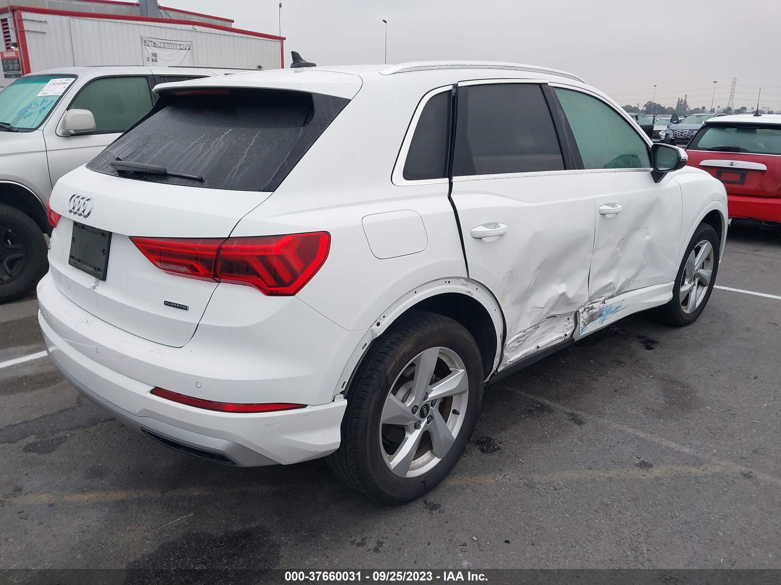 Photo 3 VIN: WA1AUCF39M1095342 - AUDI Q3 