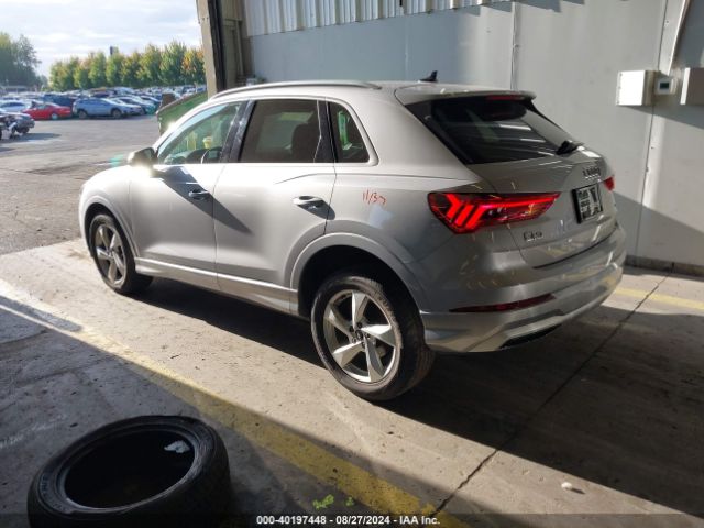 Photo 2 VIN: WA1AUCF3XM1125559 - AUDI Q3 