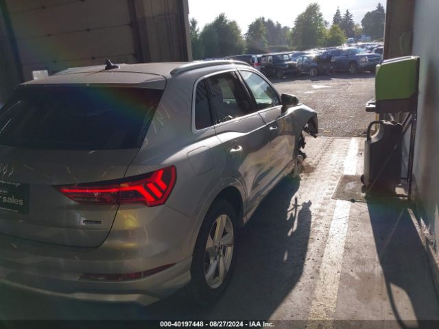 Photo 3 VIN: WA1AUCF3XM1125559 - AUDI Q3 