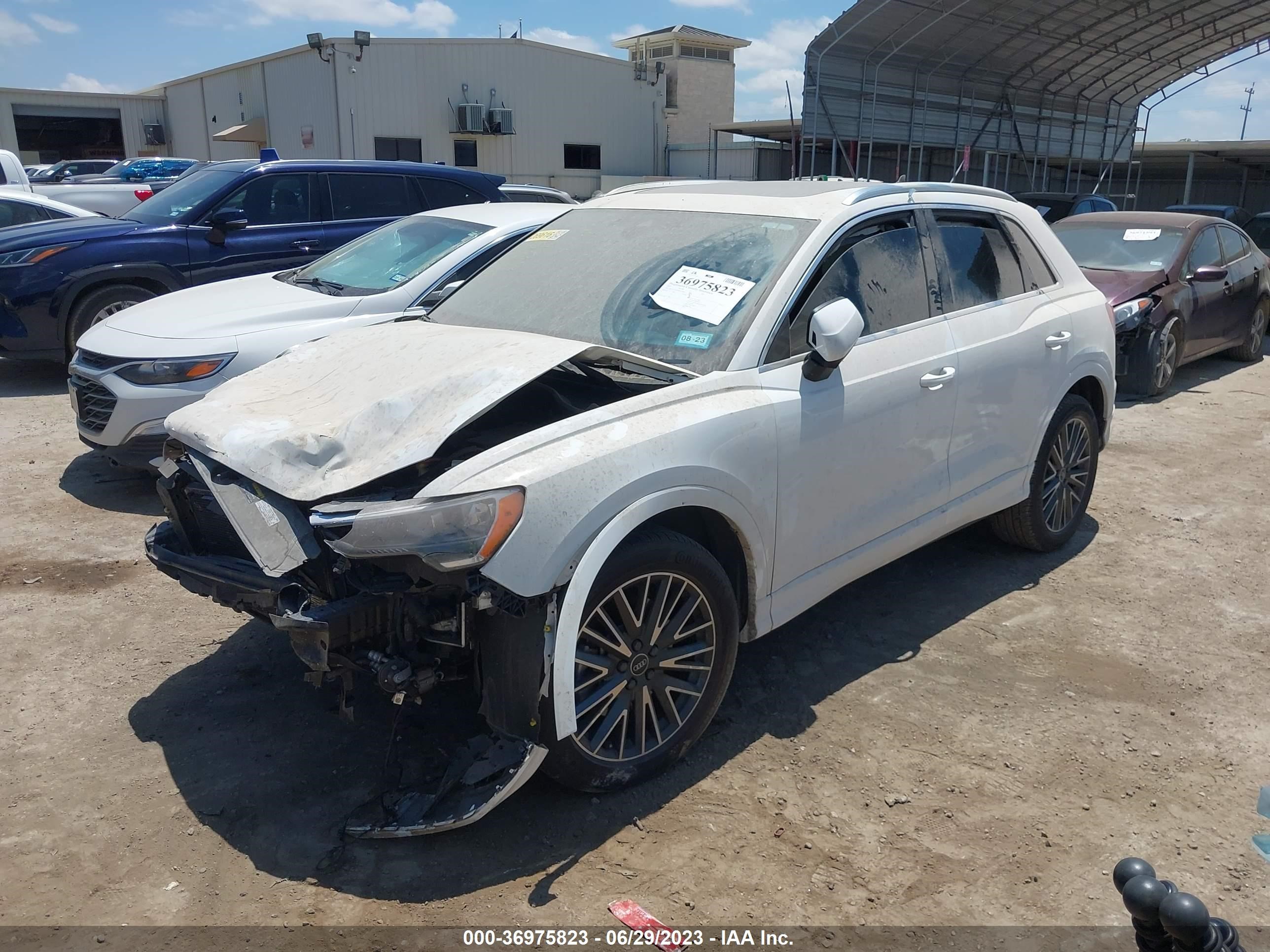 Photo 1 VIN: WA1AUCF3XM1152826 - AUDI Q3 