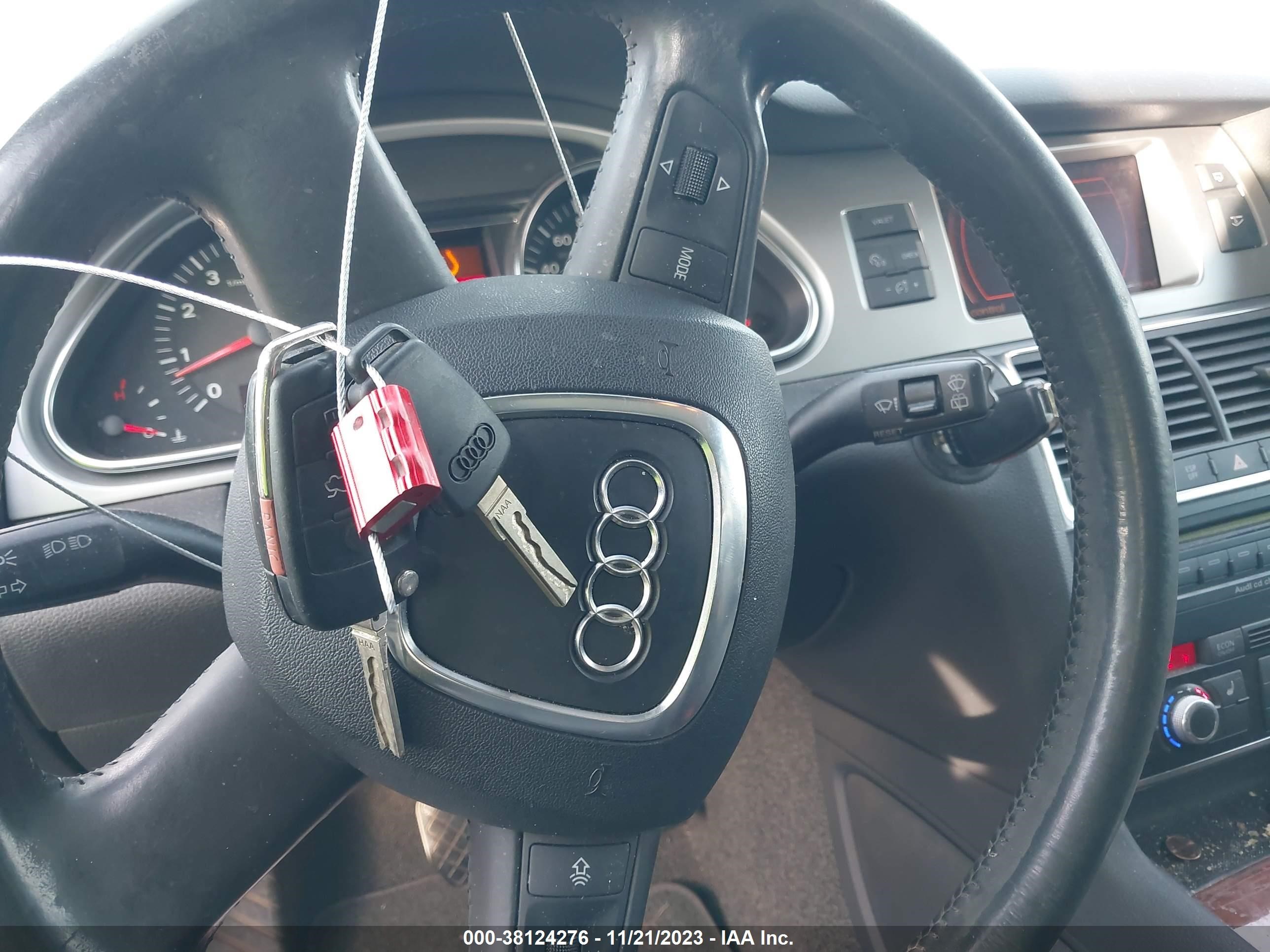 Photo 10 VIN: WA1AV74L17D025327 - AUDI Q7 