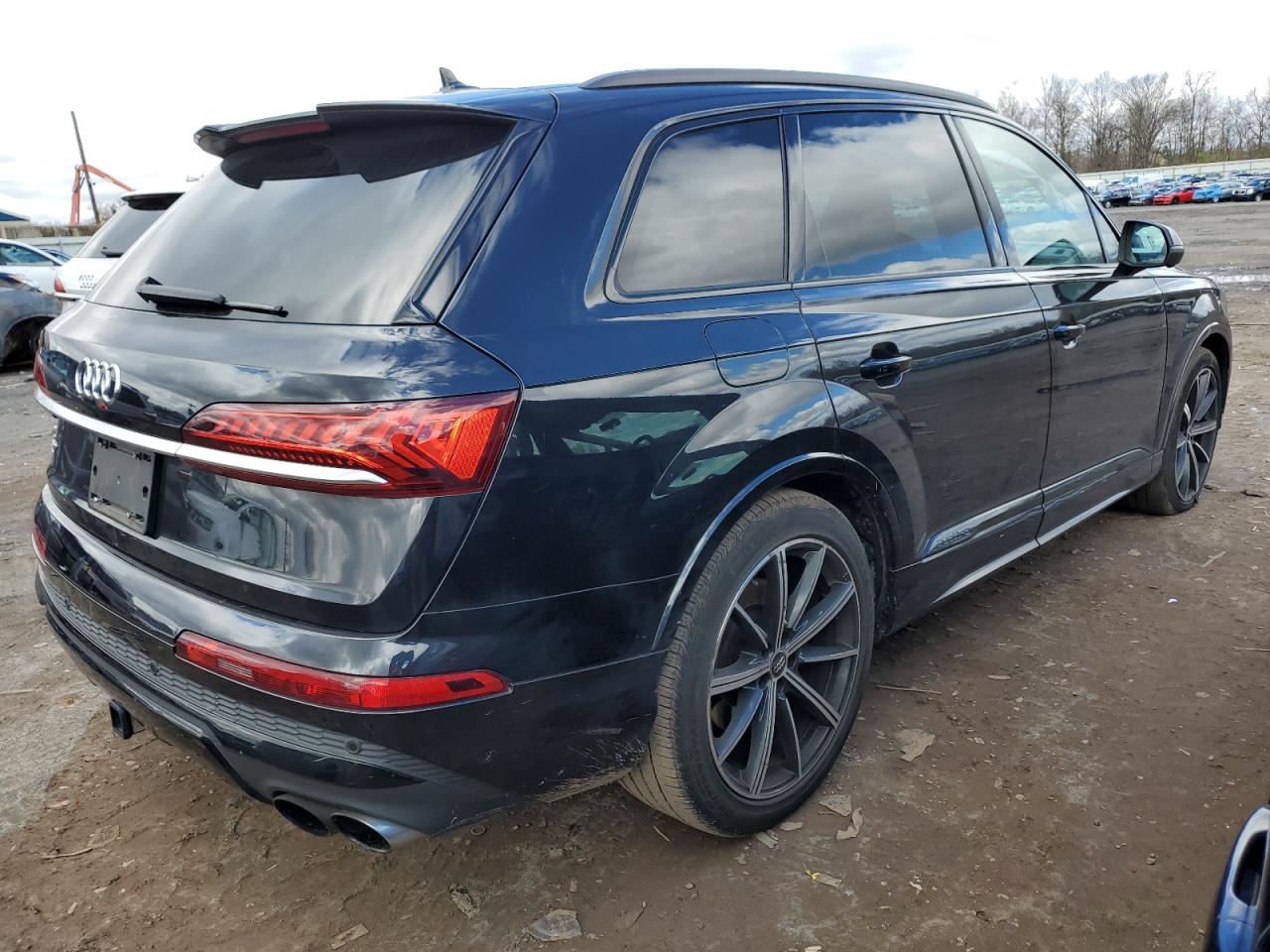 Photo 2 VIN: WA1AWBF79MD010635 - AUDI SQ7 