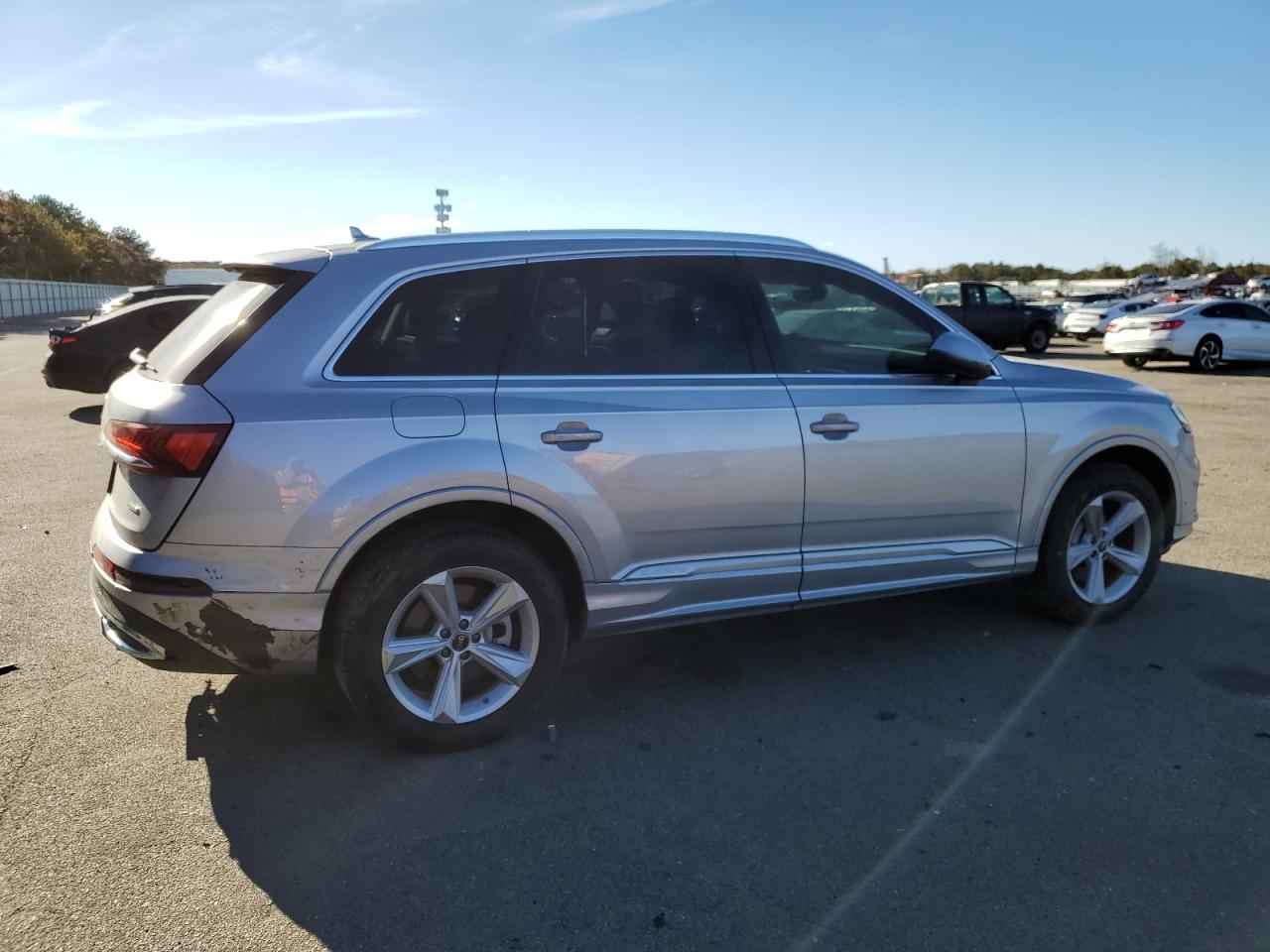 Photo 2 VIN: WA1AXBF7XND012571 - AUDI Q7 