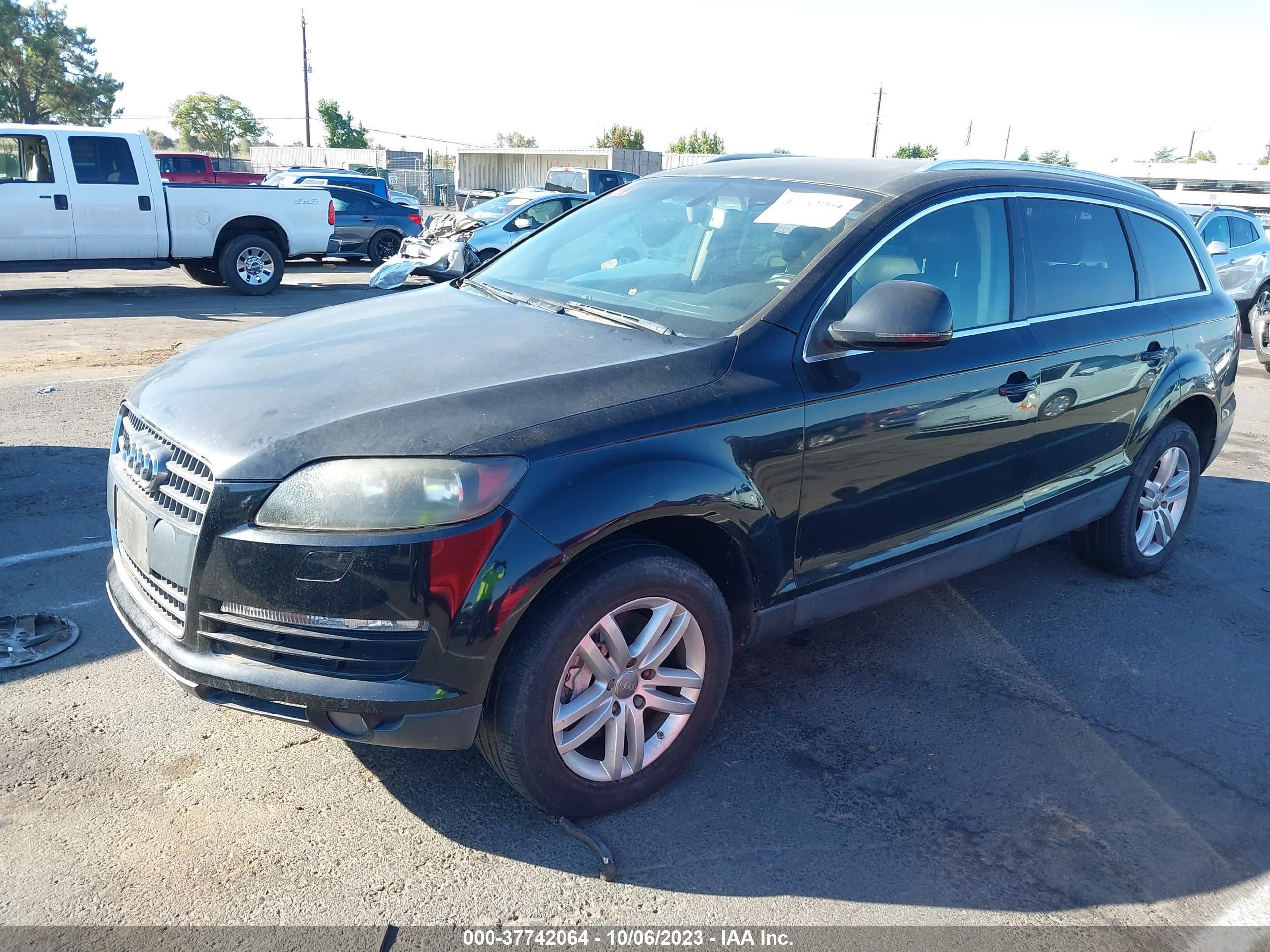 Photo 1 VIN: WA1AY74L19D020526 - AUDI Q7 