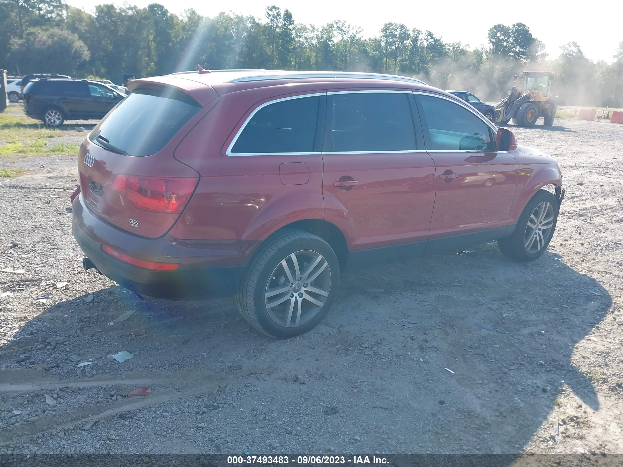 Photo 3 VIN: WA1AY74L59D032825 - AUDI Q7 