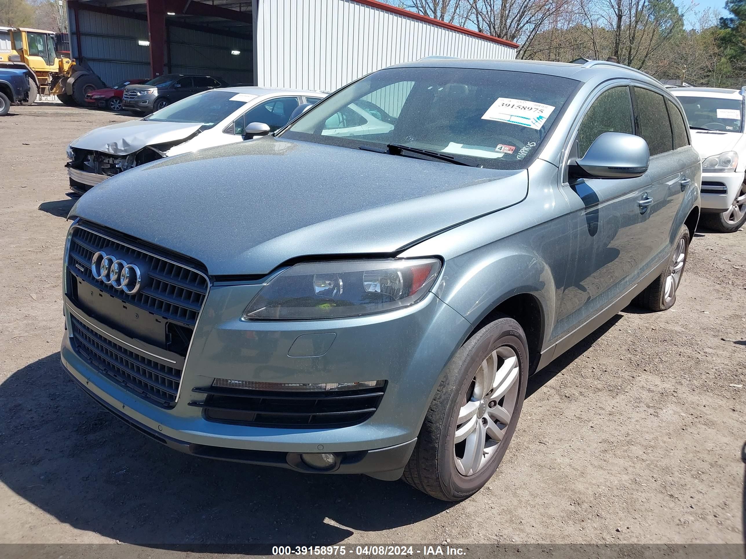 Photo 1 VIN: WA1AY74L69D001373 - AUDI Q7 