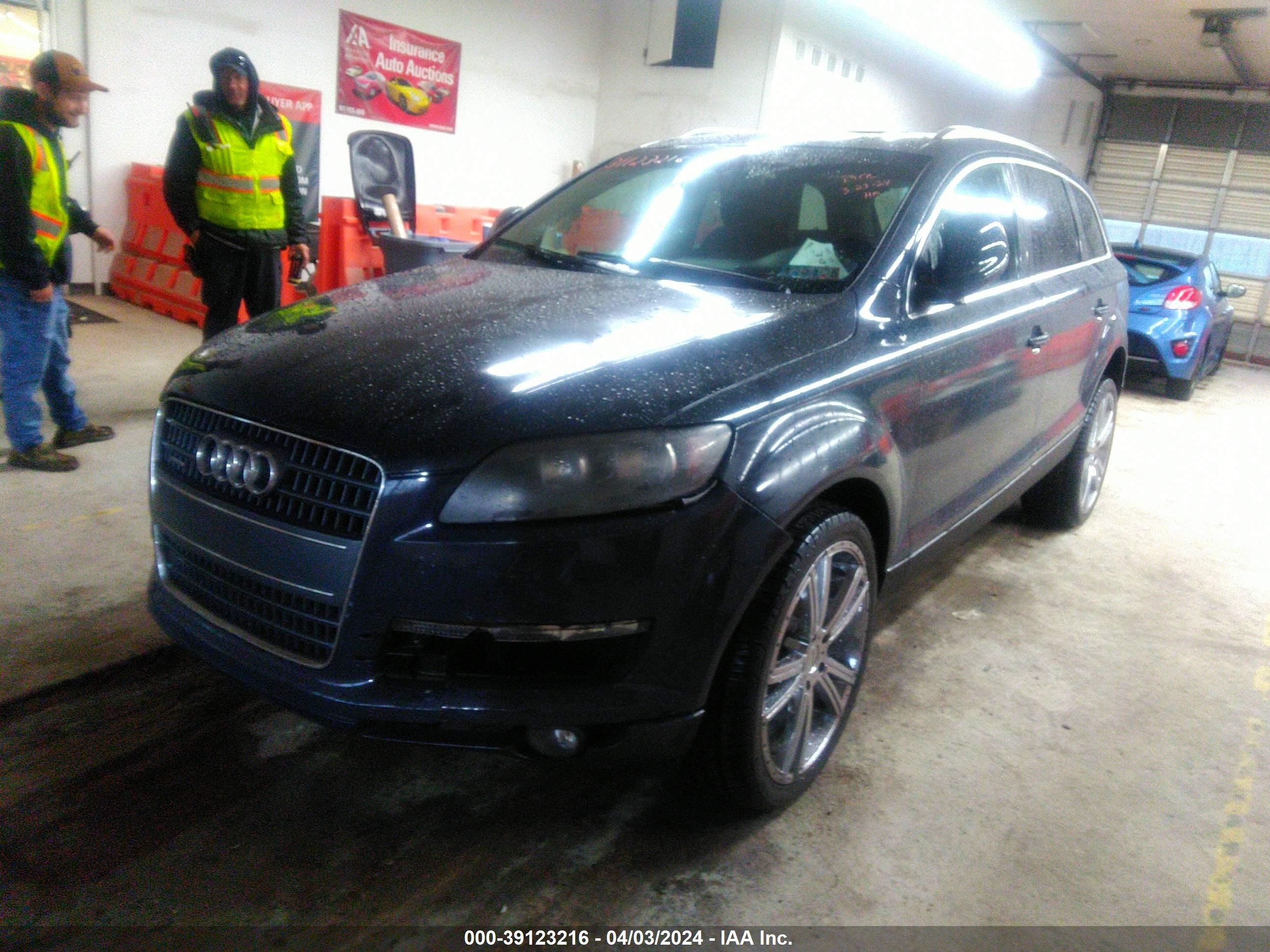 Photo 1 VIN: WA1AY74L79D024502 - AUDI Q7 