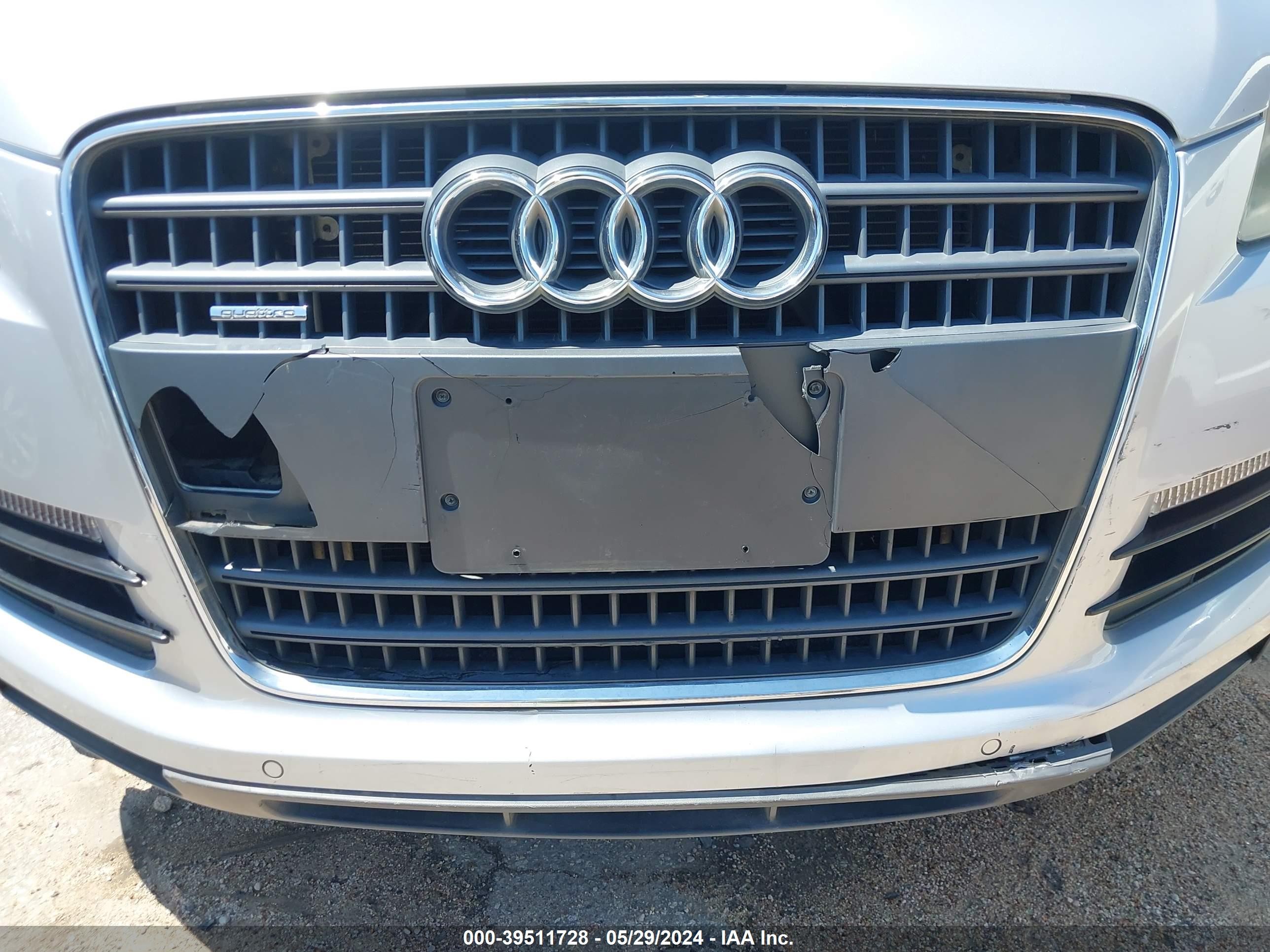 Photo 13 VIN: WA1AY74L79D031899 - AUDI Q7 