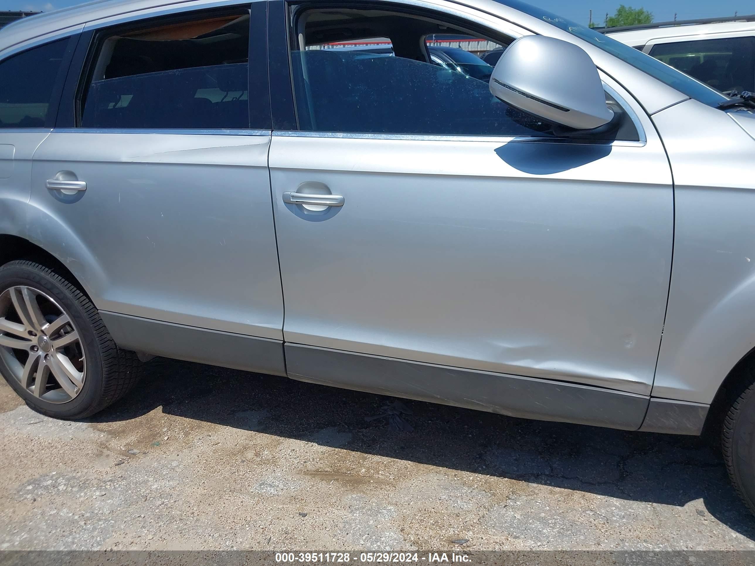 Photo 5 VIN: WA1AY74L79D031899 - AUDI Q7 