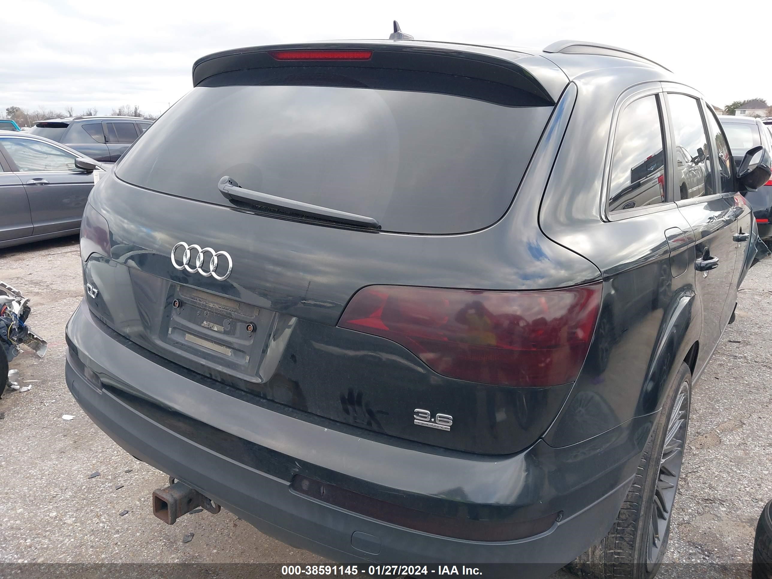 Photo 3 VIN: WA1AY74L98D031269 - AUDI Q7 