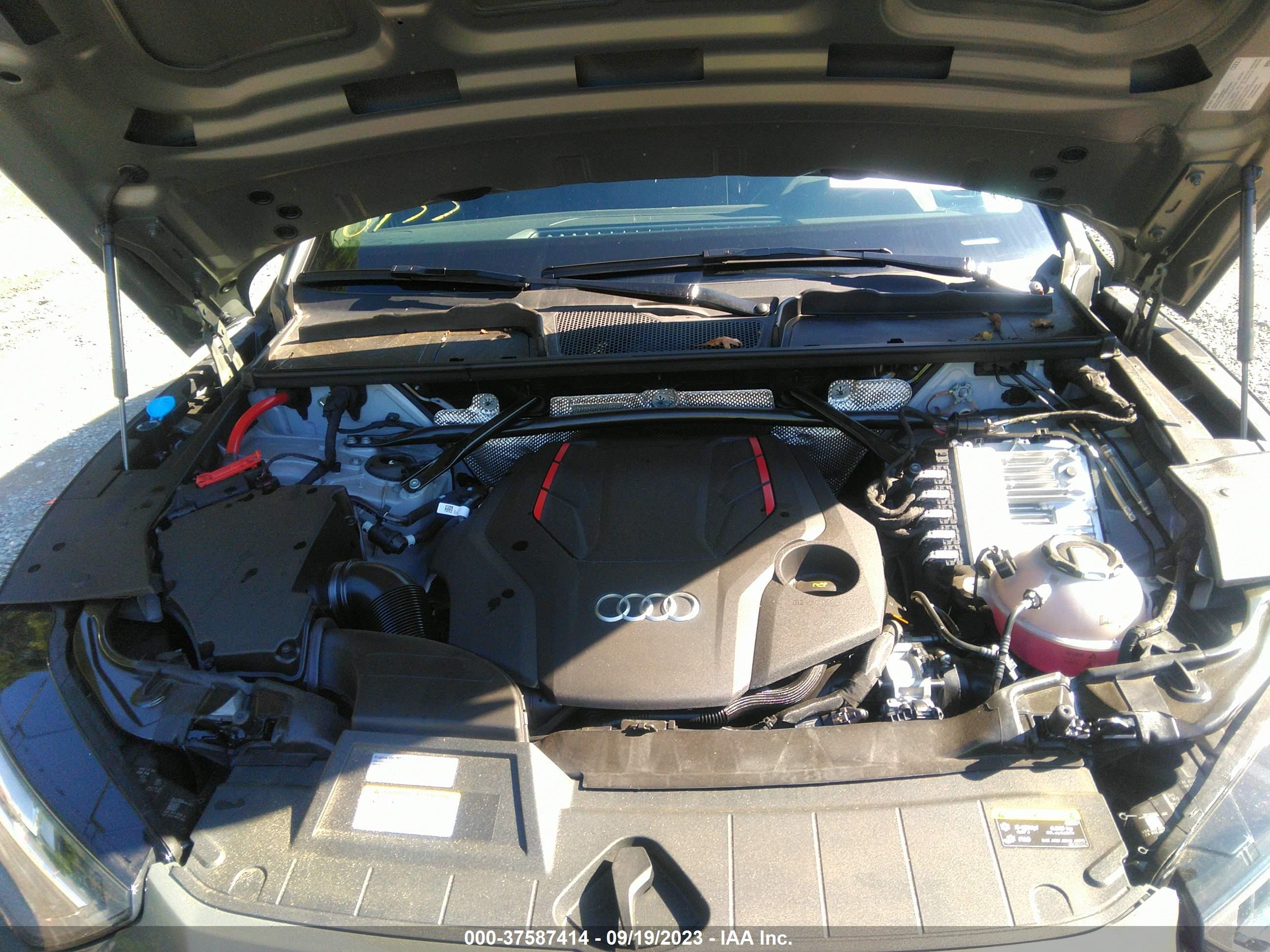 Photo 9 VIN: WA1B4AFY1P2126733 - AUDI SQ5 