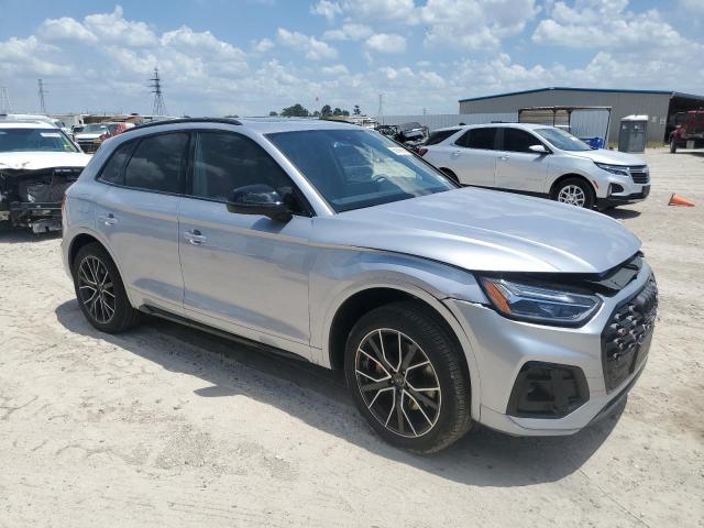 Photo 3 VIN: WA1B4AFY4R2037550 - AUDI SQ5 