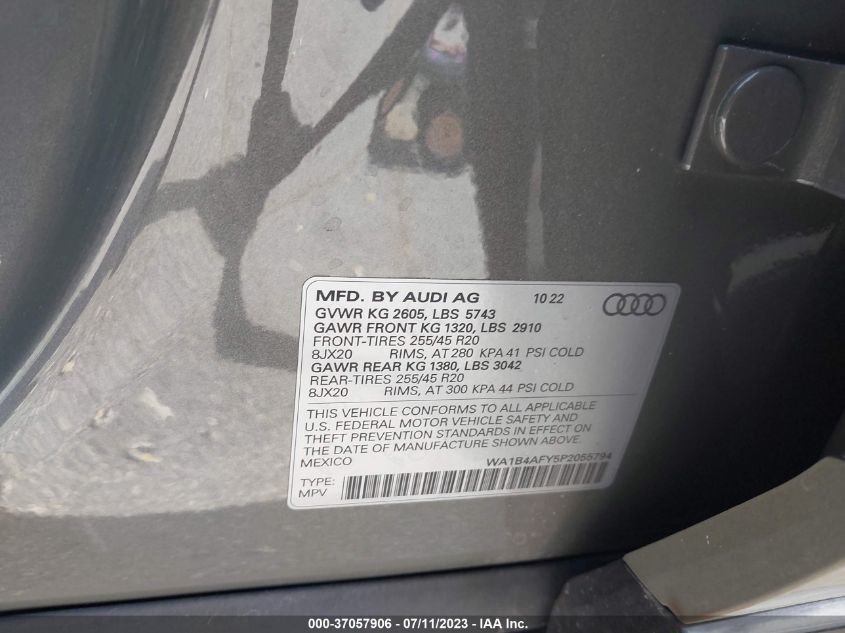 Photo 8 VIN: WA1B4AFY5P2055794 - AUDI SQ5 