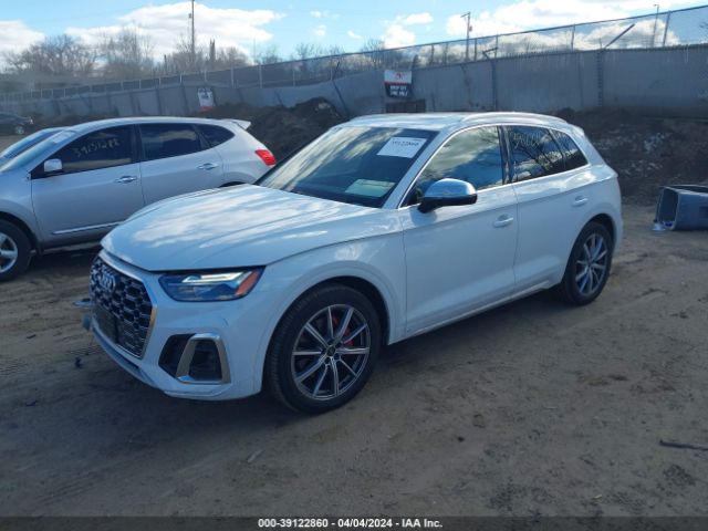 Photo 1 VIN: WA1B4AFY7P2003972 - AUDI SQ5 