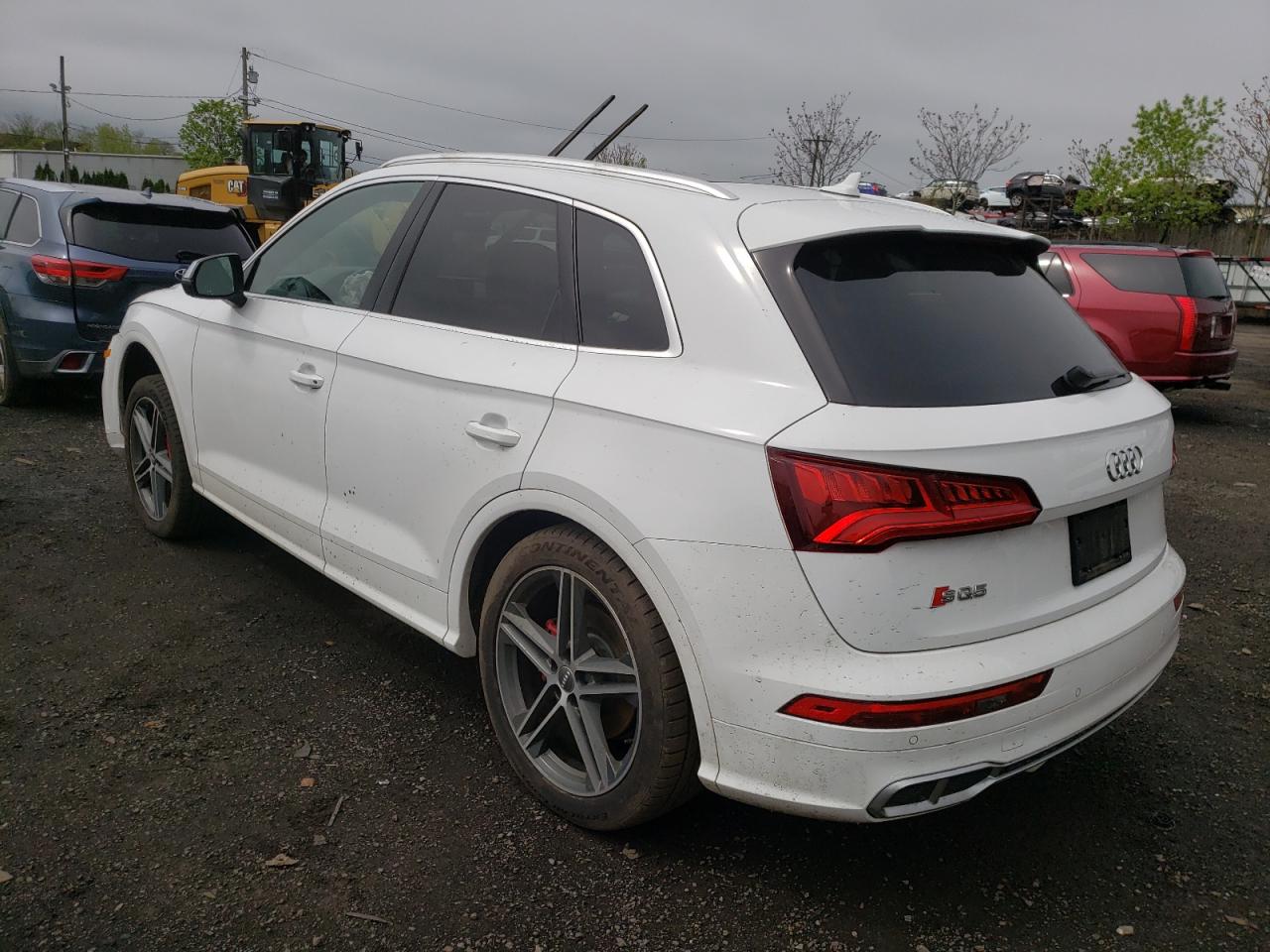 Photo 1 VIN: WA1B4AFY8K2023480 - AUDI SQ5 