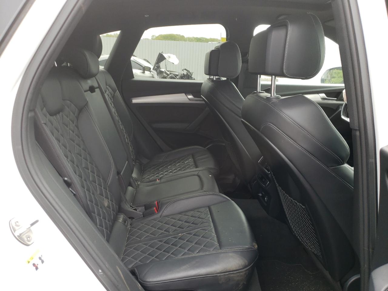 Photo 9 VIN: WA1B4AFY8K2023480 - AUDI SQ5 