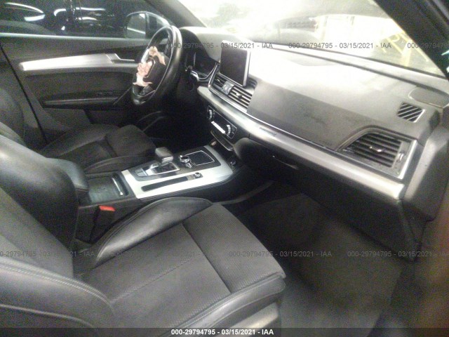 Photo 4 VIN: WA1B4AFYXL2010795 - AUDI SQ5 