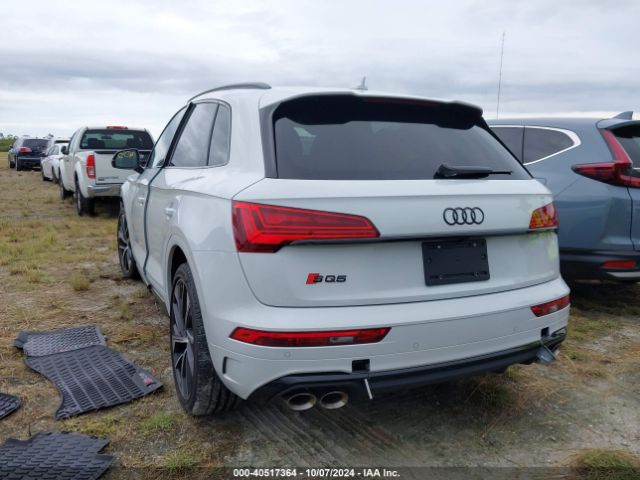 Photo 2 VIN: WA1B4BFY3R2117007 - AUDI SQ5 