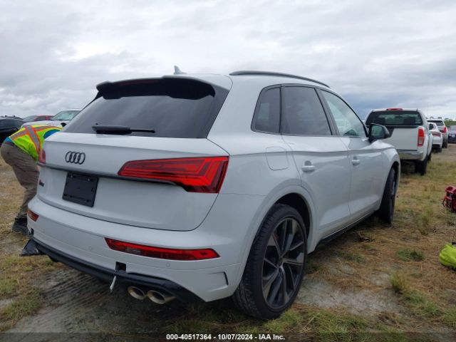 Photo 3 VIN: WA1B4BFY3R2117007 - AUDI SQ5 