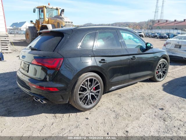 Photo 3 VIN: WA1B4BFY5M2044327 - AUDI SQ5 