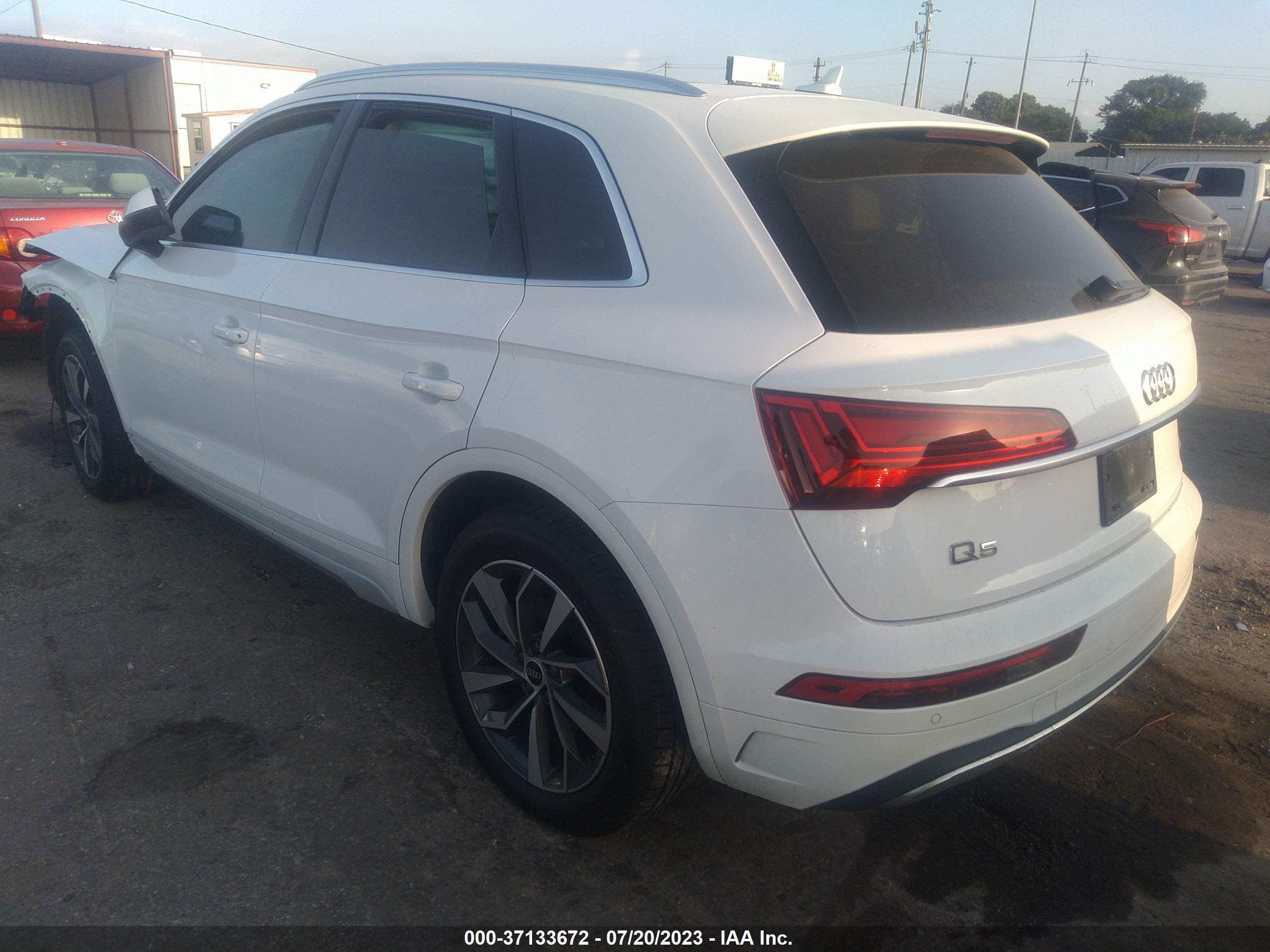 Photo 2 VIN: WA1BAAFY0M2043587 - AUDI Q5 