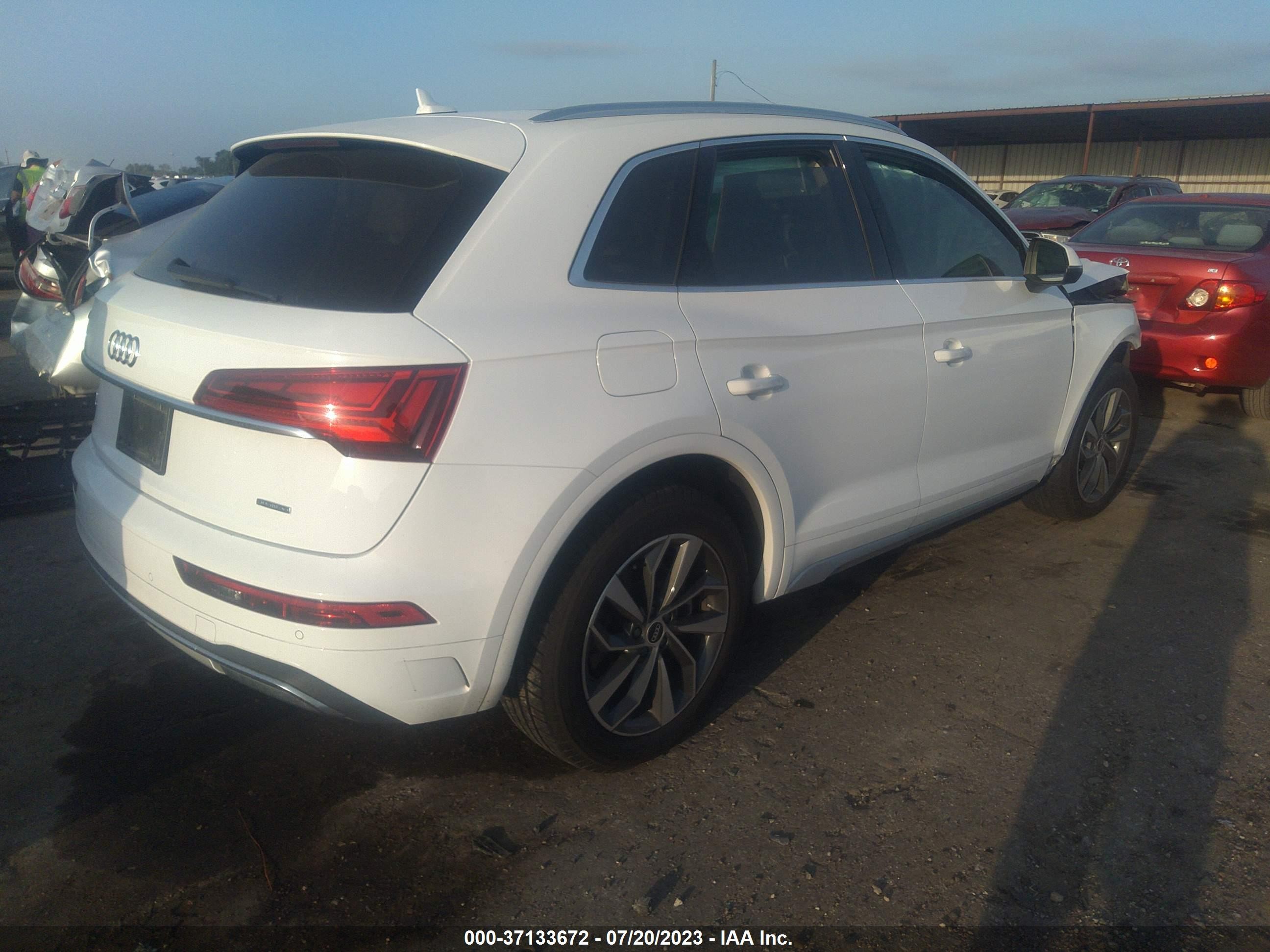 Photo 3 VIN: WA1BAAFY0M2043587 - AUDI Q5 