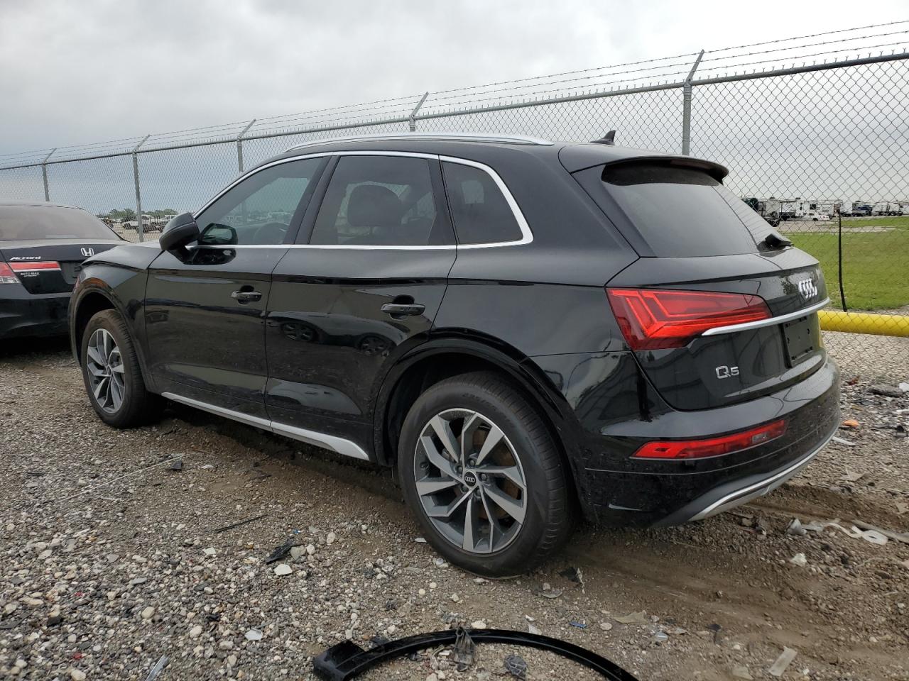 Photo 1 VIN: WA1BAAFY2M2037595 - AUDI Q5 