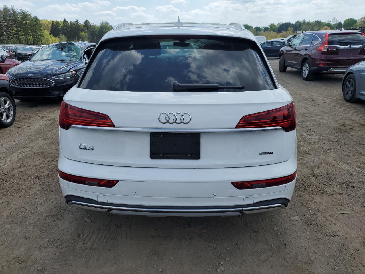 Photo 5 VIN: WA1BAAFY2M2067129 - AUDI Q5 