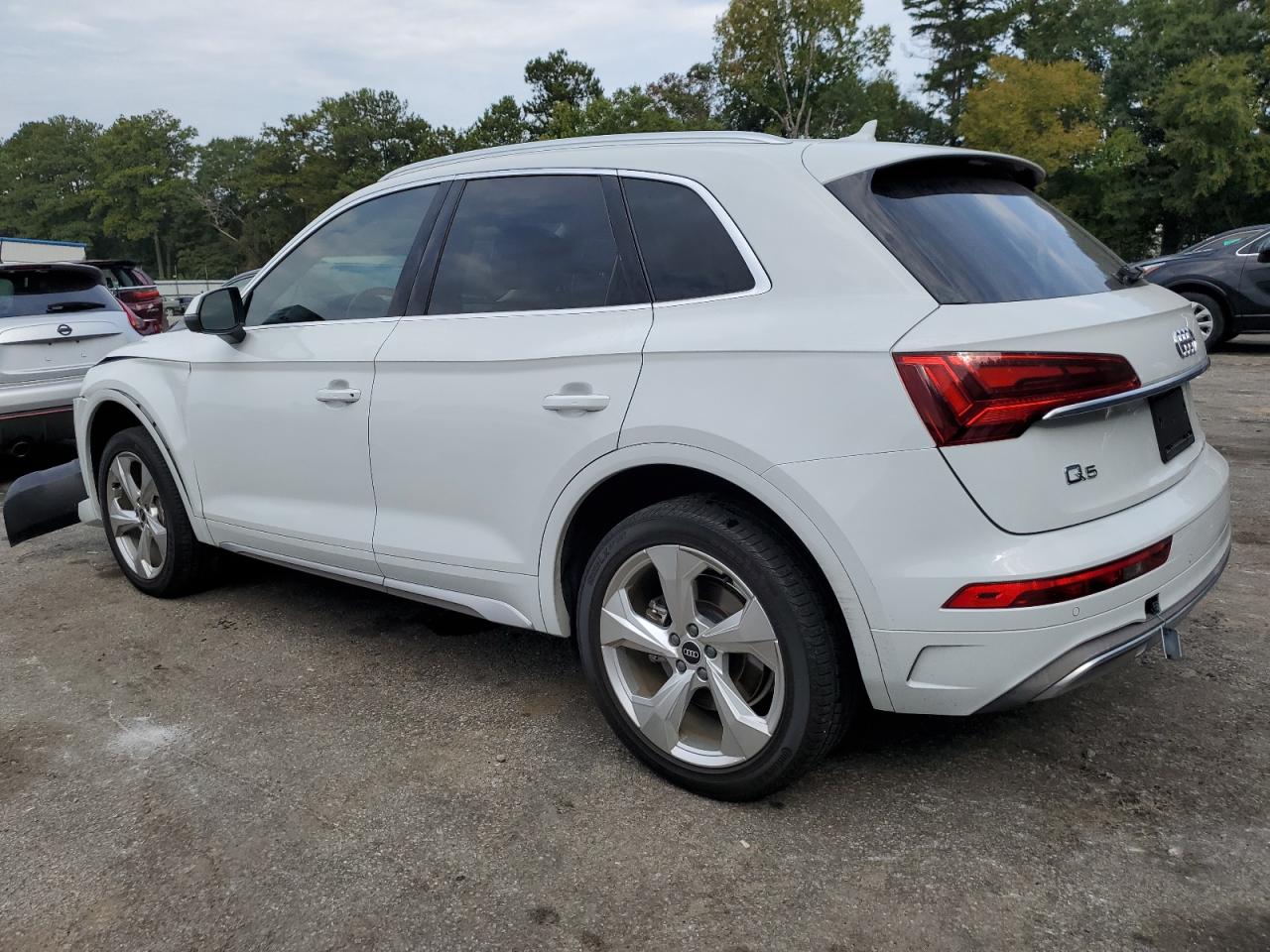 Photo 1 VIN: WA1BAAFY2M2109637 - AUDI Q5 