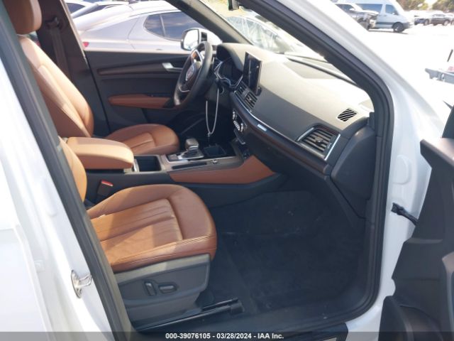 Photo 4 VIN: WA1BAAFY3M2084814 - AUDI Q5 