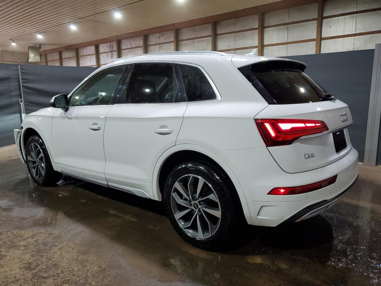 Photo 1 VIN: WA1BAAFY3M2114460 - AUDI Q5 