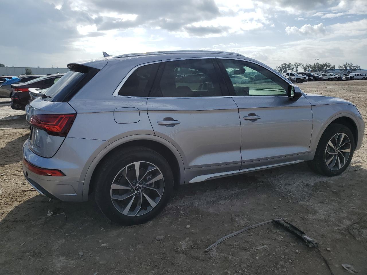 Photo 2 VIN: WA1BAAFY6M2100195 - AUDI Q5 