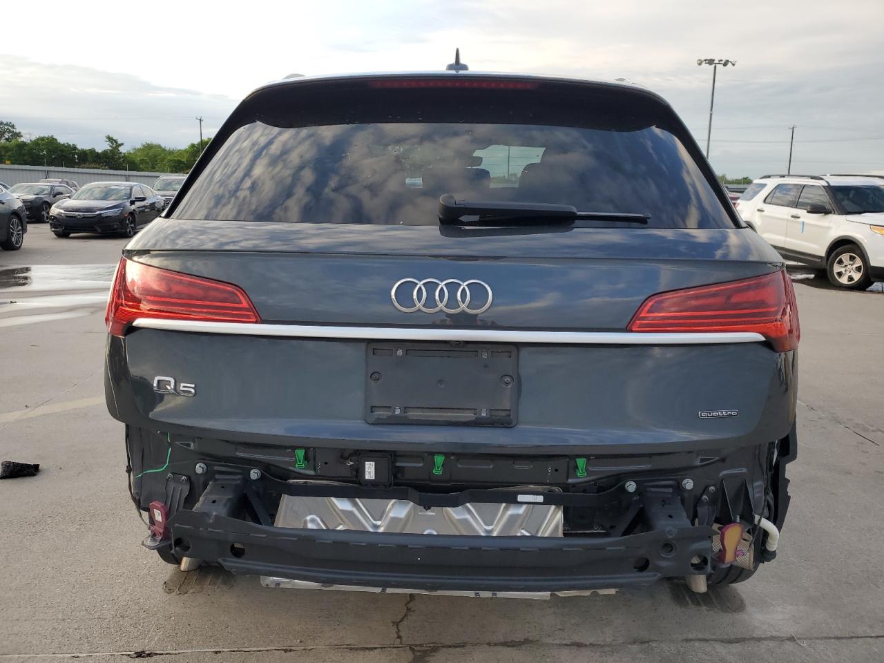 Photo 5 VIN: WA1BAAFY7M2061777 - AUDI Q5 