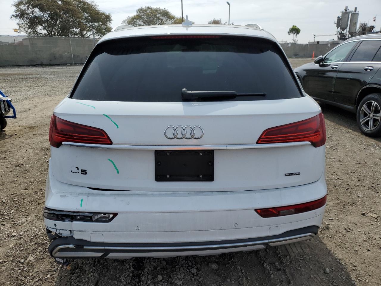 Photo 5 VIN: WA1BAAFY7M2129897 - AUDI Q5 