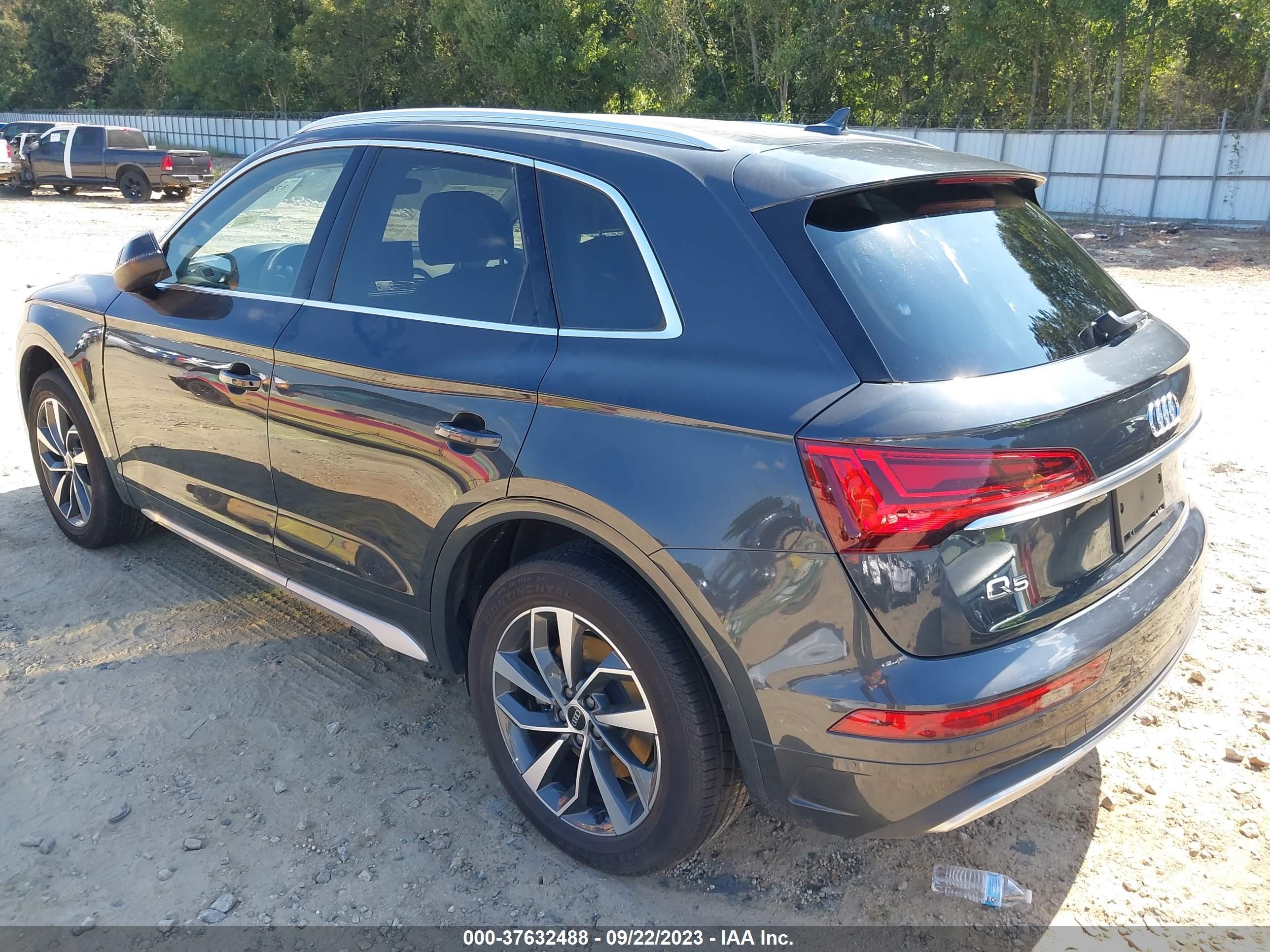 Photo 2 VIN: WA1BAAFY8M2088146 - AUDI Q5 