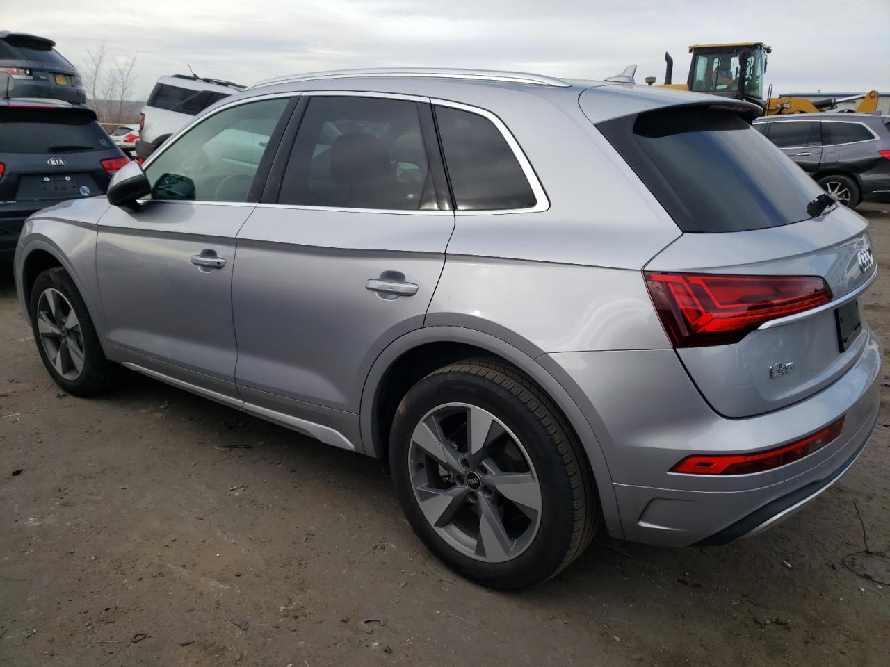 Photo 1 VIN: WA1BBAFY0N2131862 - AUDI Q5 