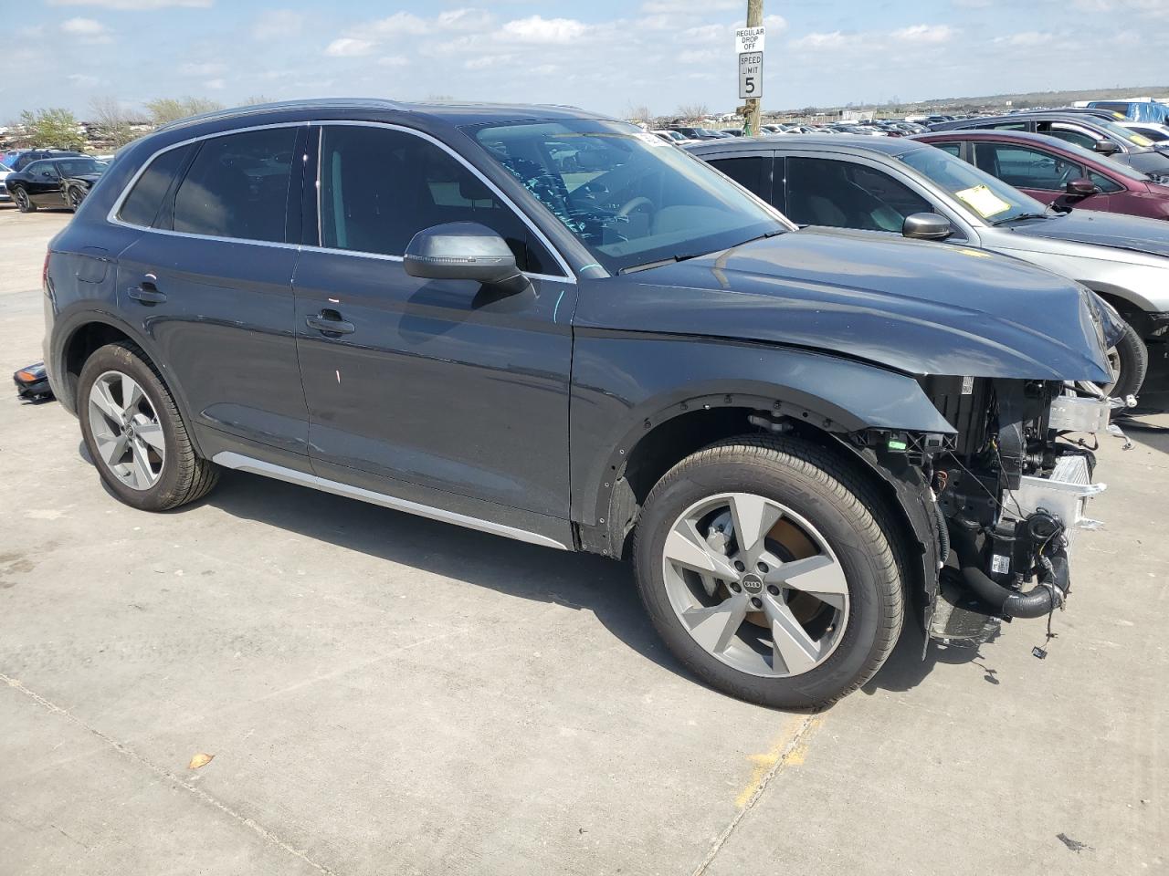 Photo 3 VIN: WA1BBAFY0R2044517 - AUDI Q5 