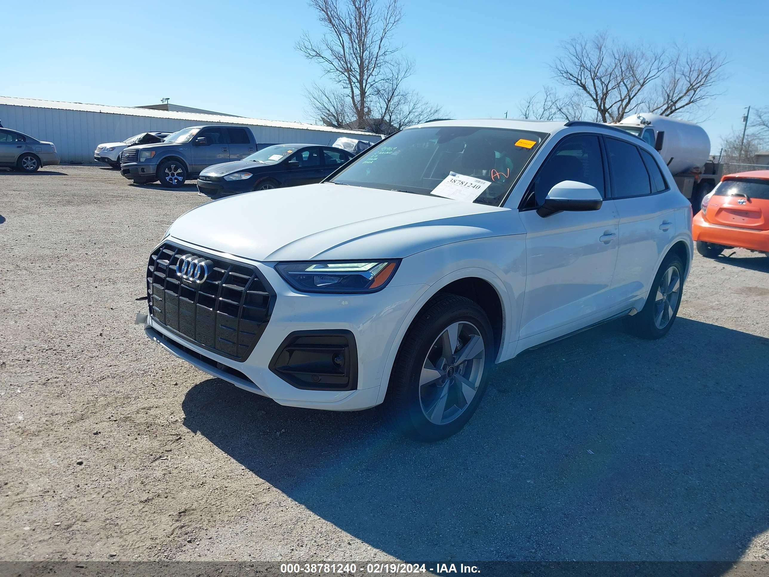 Photo 1 VIN: WA1BBAFYXR2021455 - AUDI Q5 