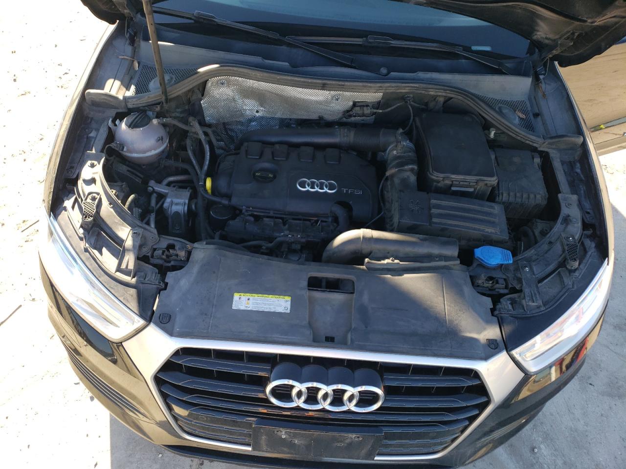 Photo 11 VIN: WA1BCCFS1JR003779 - AUDI Q3 