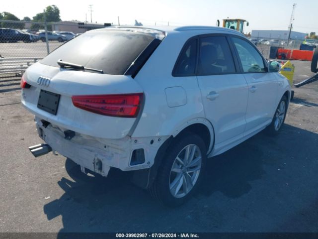 Photo 3 VIN: WA1BCCFS1JR021800 - AUDI Q3 