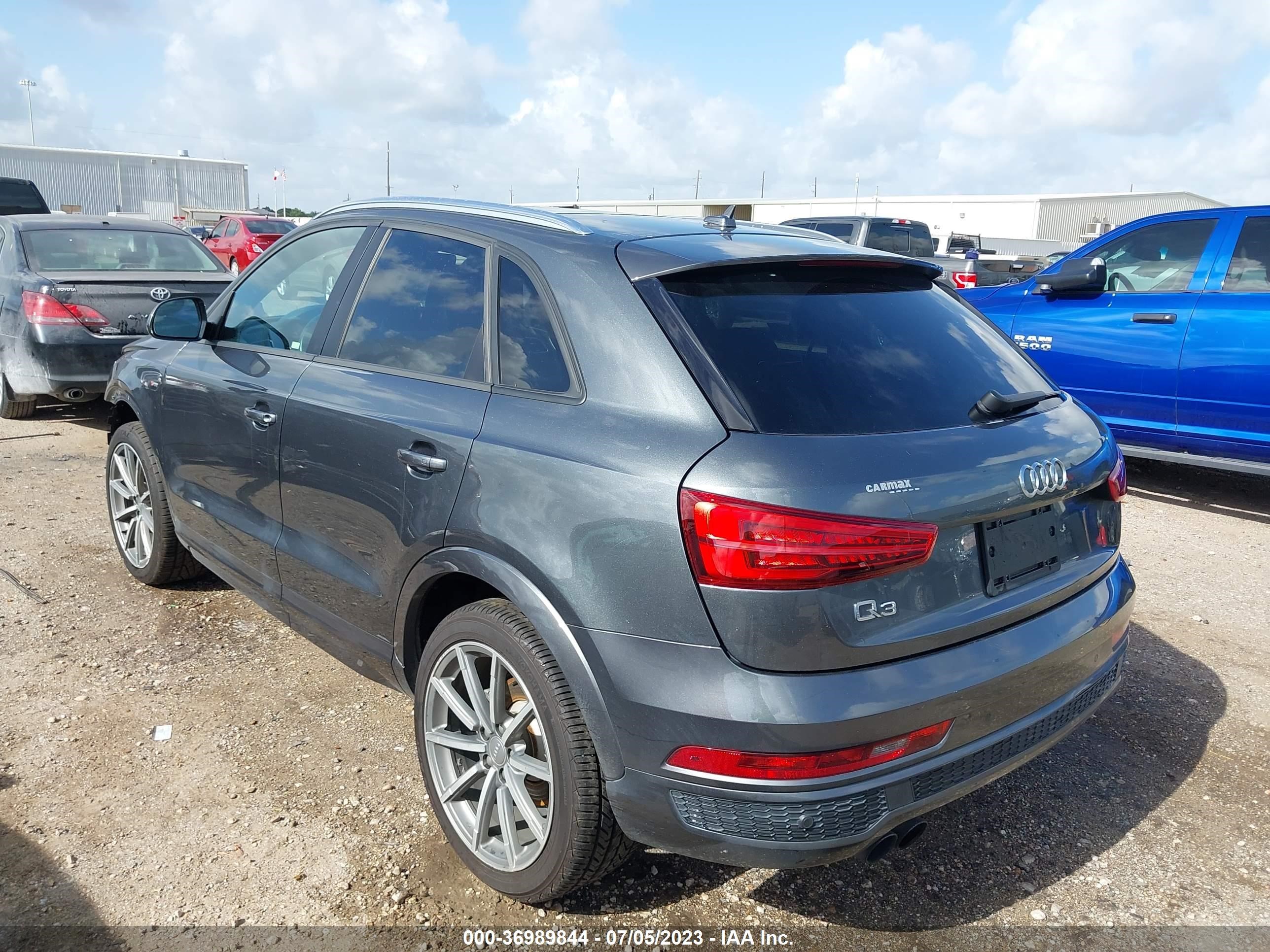 Photo 2 VIN: WA1BCCFS2JR028559 - AUDI Q3 