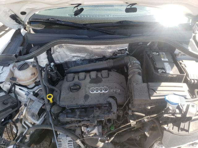 Photo 6 VIN: WA1BCCFS4HR015225 - AUDI Q3 PREMIUM 