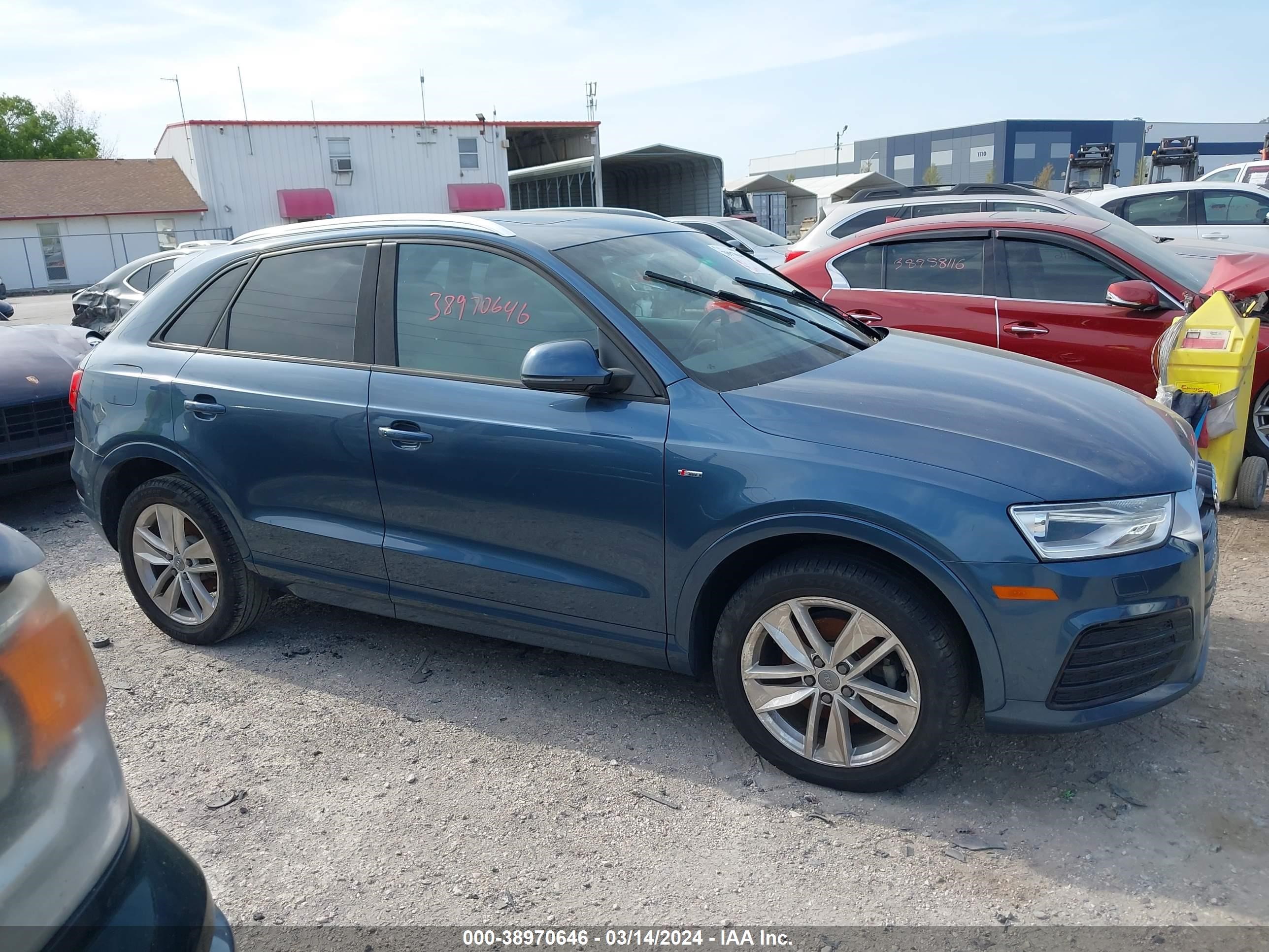 Photo 12 VIN: WA1BCCFS5JR011058 - AUDI Q3 