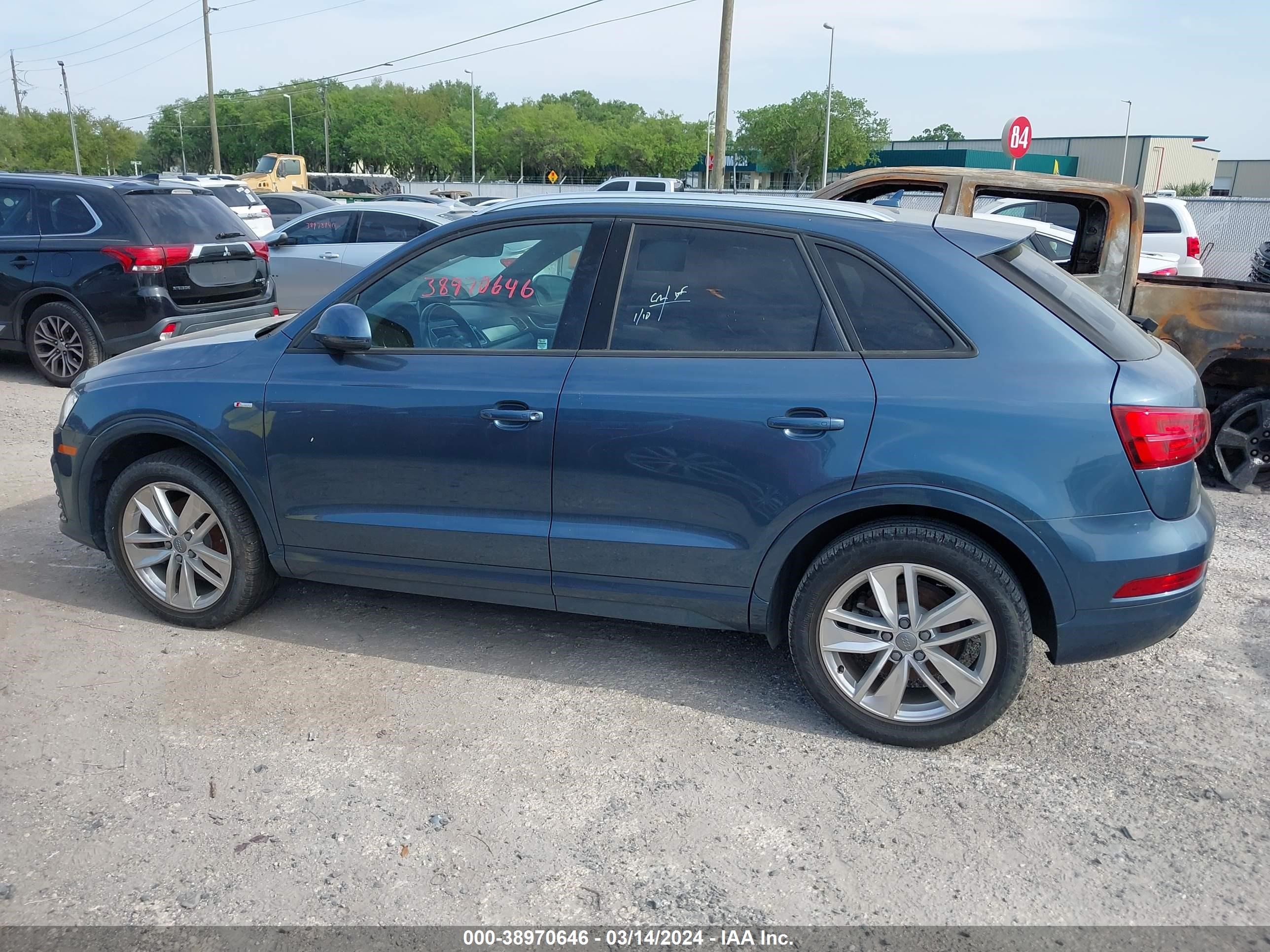 Photo 13 VIN: WA1BCCFS5JR011058 - AUDI Q3 