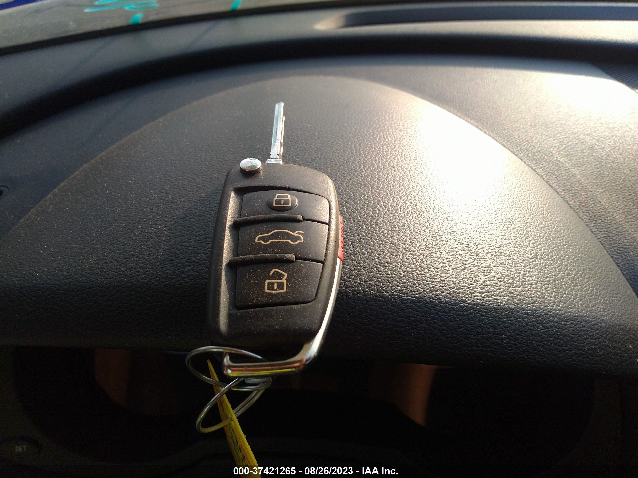 Photo 10 VIN: WA1BCCFS6JR007018 - AUDI Q3 