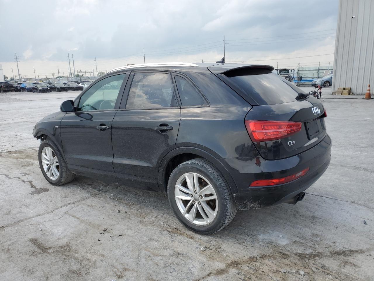 Photo 1 VIN: WA1BCCFS7JR023650 - AUDI Q3 