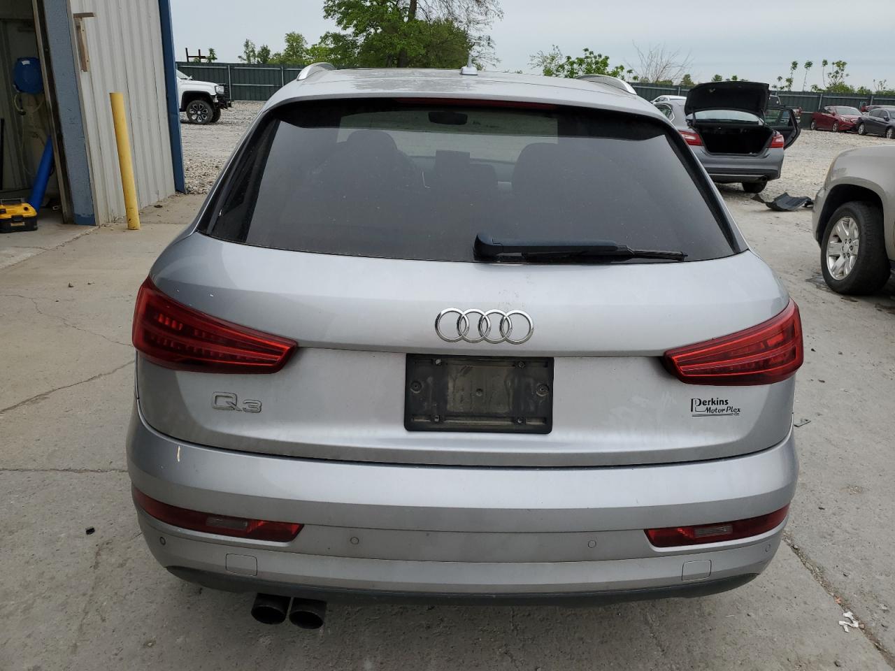 Photo 5 VIN: WA1BCCFS8JR012298 - AUDI Q3 