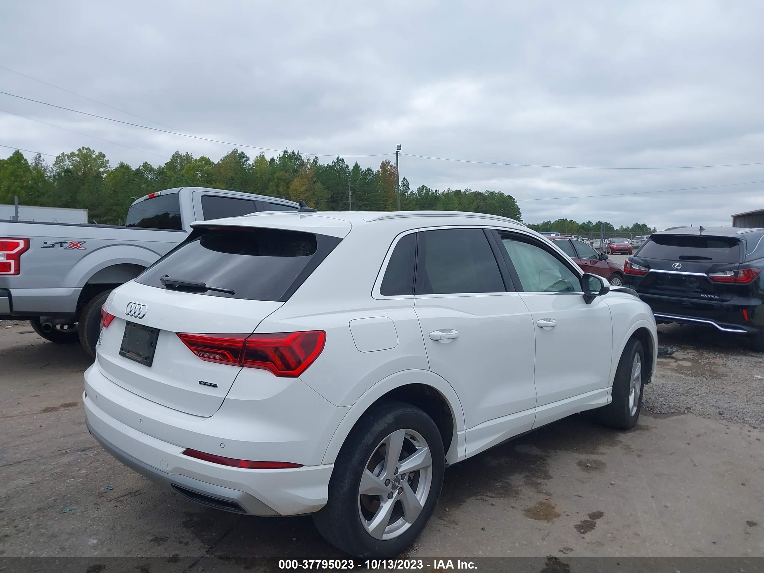 Photo 3 VIN: WA1BECF38L1009454 - AUDI Q3 